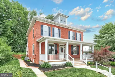 415 Lincoln Way W, New Oxford, PA 17350 - Photo 2