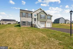 105 Antietam Run, Hanover, PA 17331 - Photo 4