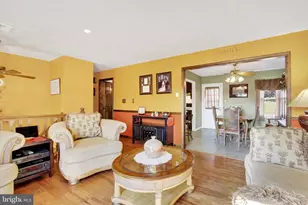 105 Bee Jay Ln, Hanover, PA 17331 - Photo 8