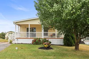 53 Raptor Dr, Hanover, PA 17331 - Photo 2