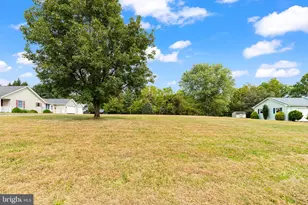 226 E King St, East Berlin, PA 17316 - Photo 24