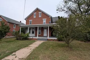 102 E York St, Biglerville, PA 17307 - Photo 1