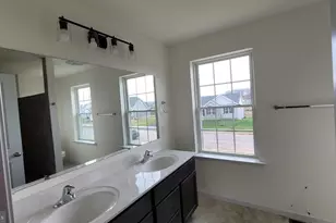 236 Ledger Dr, Hanover, PA 17331 - Photo 22