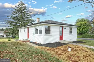 52 Oak Dr, Hanover, PA 17331 - Photo 4