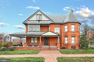 104 Lincoln Way W, New Oxford, PA 17350 - Photo 2