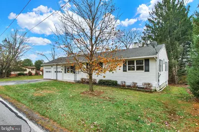 13 N Pine Street, Gettysburg, PA 17325 - Photo 2