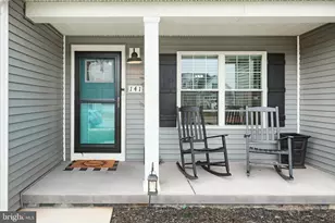 141 Oxford Blvd, New Oxford, PA 17350 - Photo 12