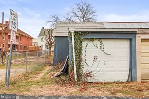 338 3rd St, Hanover, PA 17331 - Photo 28