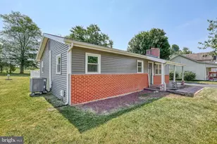 90 Schofield Dr, East Berlin, PA 17316 - Photo 4