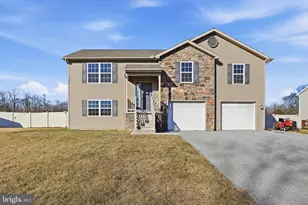 1486 New Chester Rd, New Oxford, PA 17350 - Photo 2