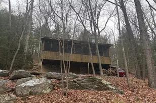 292 Mountain Dr, Orrtanna, PA 17353 - Photo 2