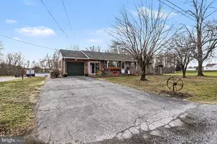 1245 Harney Rd, Littlestown, PA 17340 - Photo 2