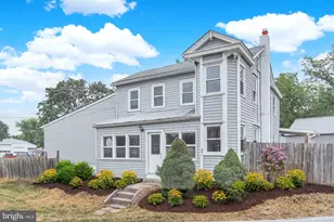 27 Maple St, Gettysburg, PA 17325 - Photo 1