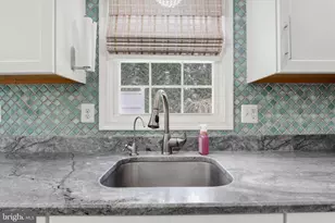 243 Forrest Dr, Gettysburg, PA 17325 - Photo 10