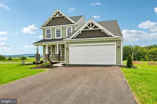 12 Kristi Ln, Biglerville, PA 17307 - Photo 2