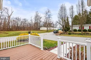 105 Frog Pond Hollow, Abbottstown, PA 17301 - Photo 4