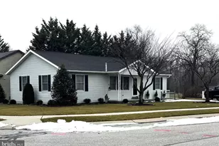 136 Conewago Dr, Hanover, PA 17331 - Photo 4