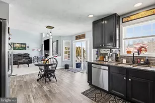 240 Amanda Dr, Littlestown, PA 17340 - Photo 14