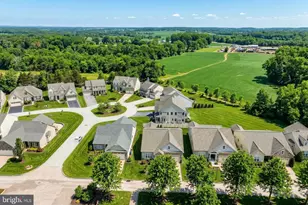 221 Savannah Dr, Gettysburg, PA 17325 - Photo 40