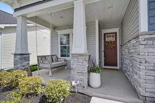371 Quiet Crk Dr, Gettysburg, PA 17325 - Photo 2