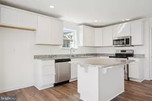24 Shawl Dr, Hanover, PA 17331 - Photo 6
