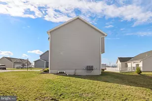 8 Nighthawk Ct, Gettysburg, PA 17325 - Photo 4