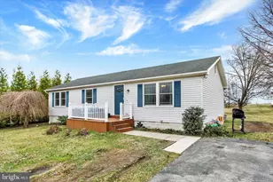 16 Sedgwick Dr, East Berlin, PA 17316 - Photo 4