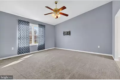 37 Pleasanton Drive, East Berlin, PA 17316 - Photo 4