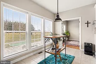 36 W Summit Dr, Littlestown, PA 17340 - Photo 16