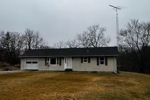 542 South Ave, East Berlin, PA 17316 - Photo 1