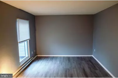 309 Village Drive, Gettysburg, PA 17325 - Photo 6