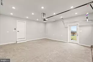 69 Summerfield Dr, Hanover, PA 17331 - Photo 18