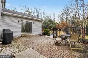 75 Longview Blvd, Gettysburg, PA 17325 - Photo 32