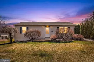 14 Sedgwick Dr, East Berlin, PA 17316 - Photo 1