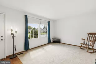 18 E Lakeview Dr, Littlestown, PA 17340 - Photo 4
