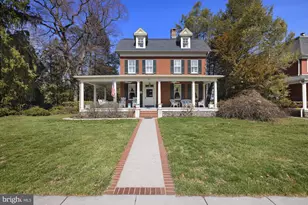 125 W Broadway, Gettysburg, PA 17325 - Photo 1