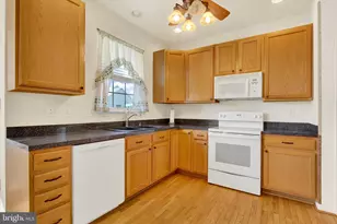 1 Dinwiddie Ct, Gettysburg, PA 17325 - Photo 12