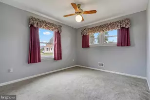 30 Lincoln Dr, Hanover, PA 17331 - Photo 32