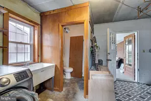 229 E High St, New Oxford, PA 17350 - Photo 14