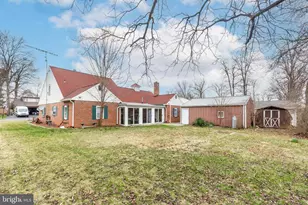 229 E High St, New Oxford, PA 17350 - Photo 4