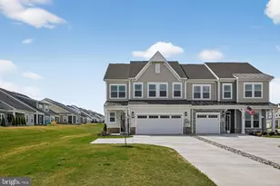 74 Grand Overlook Dr, Gettysburg, PA 17325 - Photo 2