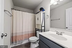 177 Skyview Cir, Hanover, PA 17331 - Photo 16