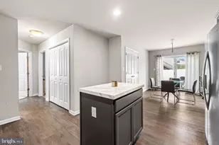 177 Skyview Cir, Hanover, PA 17331 - Photo 8