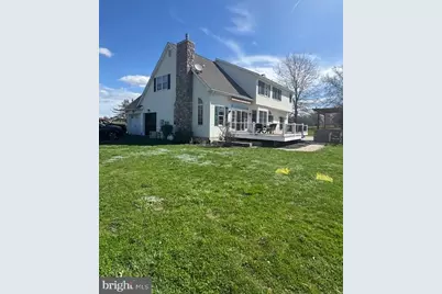 105 Saint Johns Road W, Littlestown, PA 17340 - Photo 2
