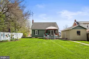 318 W High St, New Oxford, PA 17350 - Photo 28