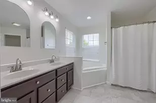 80 E Summit Dr, Littlestown, PA 17340 - Photo 30