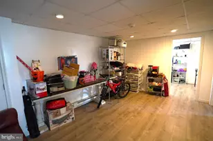 85 E Locust Ln, New Oxford, PA 17350 - Photo 16