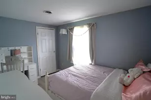 85 E Locust Ln, New Oxford, PA 17350 - Photo 12