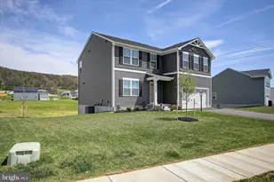 95 Leland Wy, Hanover, PA 17331 - Photo 2