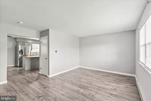 329 South St, Hanover, PA 17331 - Photo 6